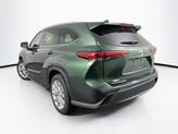 Thumbnail of 2023 Wind Chill Pearl Toyota Highlander