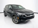 Thumbnail of 2023 Cherry Black Kia Seltos