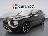 Photo of 2022 Labrador Black Mitsubishi Outlander