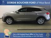 Thumbnail of 2016 Luxe Metallic Lincoln MKX