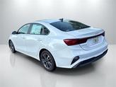 Thumbnail of 2023 Snow White Pearl Kia Forte