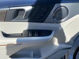Thumbnail of 2026 iridescent white tricoat Buick Enclave