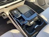 Thumbnail of 2026 iridescent white tricoat Buick Enclave