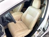 Thumbnail of 2016 Blizzard Pearl Toyota Highlander