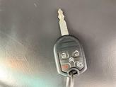 Thumbnail of 2015 WHITE PLATINUM MET TRI-COAT Ford Explorer