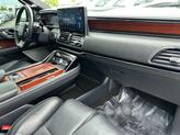 Thumbnail of 2023 Infinite Black Metallic Clearcoat Lincoln Navigator