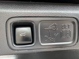 Thumbnail of 2023 Infinite Black Metallic Clearcoat Lincoln Navigator
