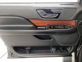 Thumbnail of 2020 Black Lincoln Navigator