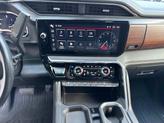 Thumbnail of 2024 White Frost Tricoat GMC Sierra 3500
