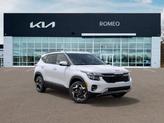 Thumbnail of 2025 Snow White Pearl Kia Seltos