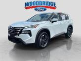Thumbnail of 2026 Everest White Pearl Tricoat Nissan Rogue