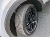 Thumbnail of 2025 Glacial White Pearl Kia Telluride
