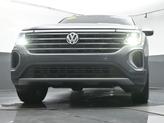 Thumbnail of 2025 Platinum Gray Metallic Volkswagen Atlas
