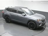 Thumbnail of 2025 Platinum Gray Metallic Volkswagen Atlas
