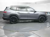 Thumbnail of 2025 Platinum Gray Metallic Volkswagen Atlas