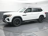 Thumbnail of 2025 Pure White Volkswagen Atlas