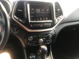 Thumbnail of 2015 Burgundy Jeep Cherokee