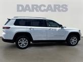Thumbnail of 2022 Bright White Clearcoat Jeep Grand Cherokee L