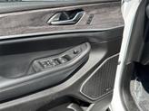 Thumbnail of 2022 Bright White Clearcoat Jeep Grand Cherokee L