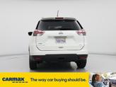 Thumbnail of 2016 White Nissan Rogue