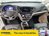Thumbnail of 2024 White Chrysler Pacifica