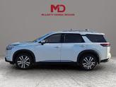 Thumbnail of 2025 Everest White Pearl Tricoat Nissan Pathfinder