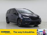 Photo of 2023 Blue Chrysler Pacifica