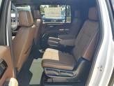 Thumbnail of 2025 Iridescent Pearl Tricoat Chevrolet Suburban
