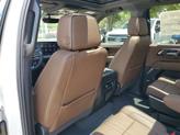 Thumbnail of 2025 Iridescent Pearl Tricoat Chevrolet Suburban