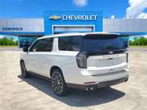 Thumbnail of 2025 Iridescent Pearl Tricoat Chevrolet Suburban
