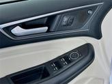 Thumbnail of 2021 Iconic Silver Metallic Ford Edge
