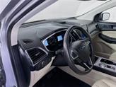 Thumbnail of 2021 Iconic Silver Metallic Ford Edge
