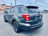 Thumbnail of 2018 Gray Ford Explorer