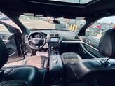 Thumbnail of 2018 Gray Ford Explorer