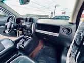 Thumbnail of 2014 White Jeep Compass