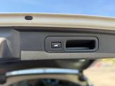 Thumbnail of 2018 White Diamond Pearl Honda Odyssey