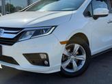 Thumbnail of 2018 White Diamond Pearl Honda Odyssey