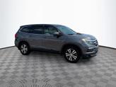 Thumbnail of 2017 Gray Honda Pilot