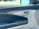 Thumbnail of 2017 Gray Honda Pilot