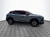 Thumbnail of 2025 2t Gun Red Roof Nissan Kicks