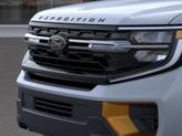 Thumbnail of 2025 Glacier Gray Metallic TriCoat Ford Expedition