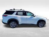 Thumbnail of 2025 Everest White P Nissan Pathfinder