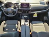 Thumbnail of 2025 Everest White P Nissan Rogue