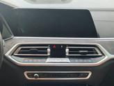 Thumbnail of 2022 Black Sapphire Metallic BMW X7
