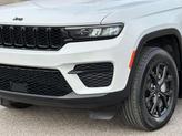 Thumbnail of 2024 Bright White Clearcoat Jeep Grand Cherokee