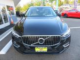 Thumbnail of 2018 Onyx Black Metallic Volvo XC60