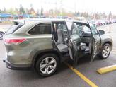 Thumbnail of 2016 Alumina Jade Metallic Toyota Highlander