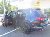Thumbnail of 2018 Deep Black Pearl Volkswagen Atlas