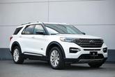 Photo of 2021 White Ford Explorer