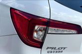 Thumbnail of 2020 Platinum White Pearl Honda Pilot